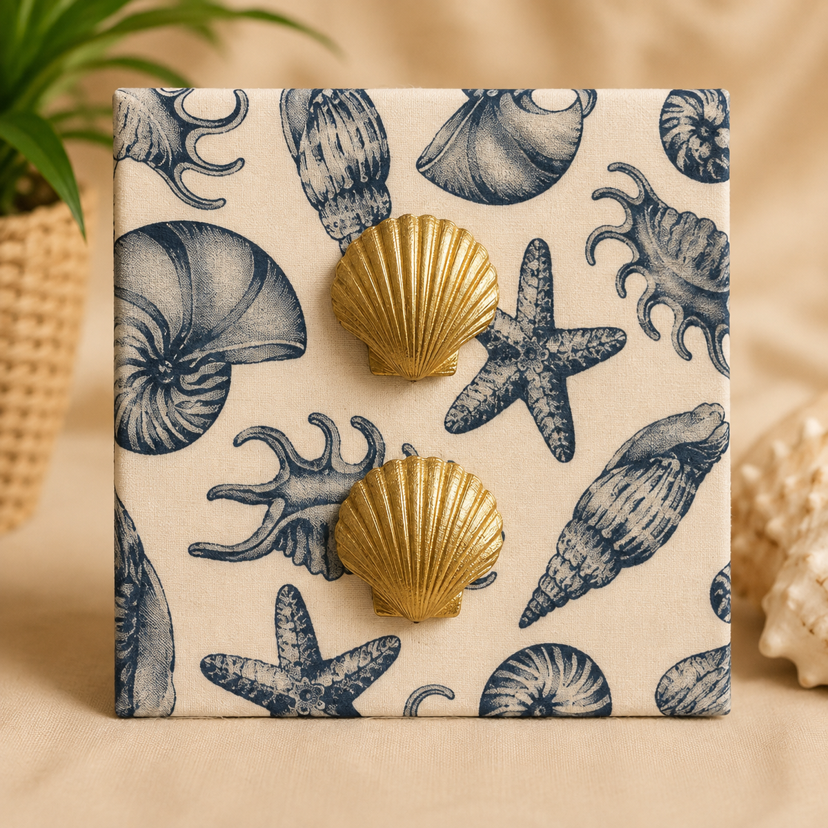 Magnolia Gallery | Handcrafted Art Canvas